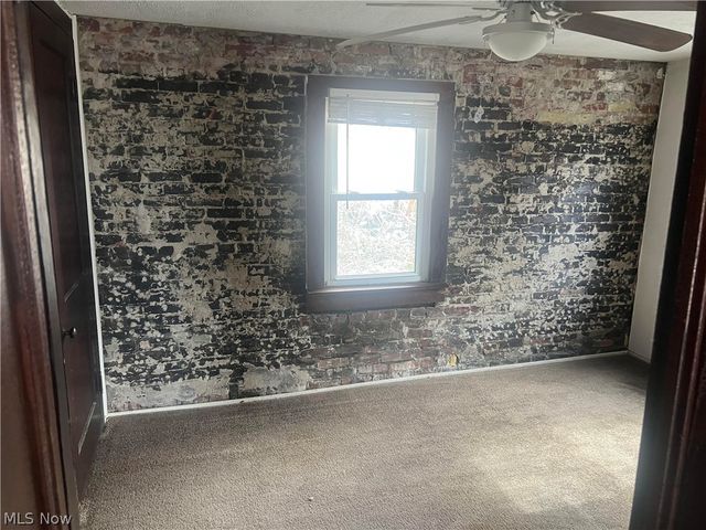 1457 Sharon Avenue, Zanesville, OH 43701