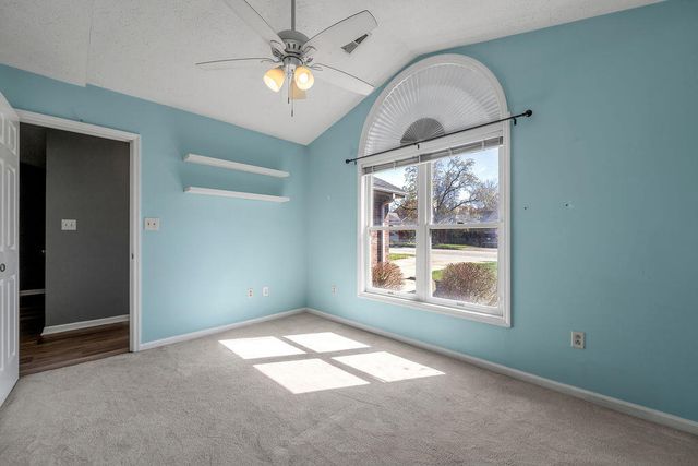 4512 Hartland Parkway, Lexington, KY 40515