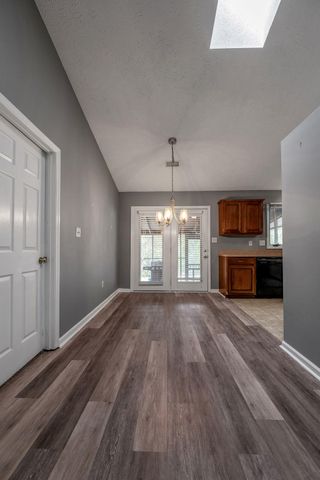 4512 Hartland Parkway, Lexington, KY 40515