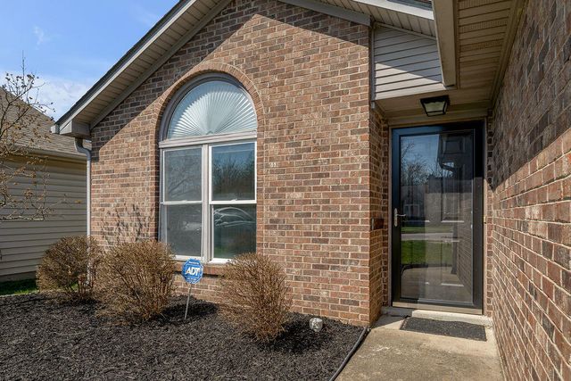 4512 Hartland Parkway, Lexington, KY 40515