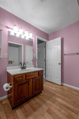 4512 Hartland Parkway, Lexington, KY 40515