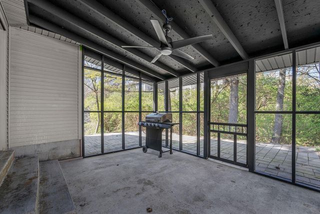 4512 Hartland Parkway, Lexington, KY 40515