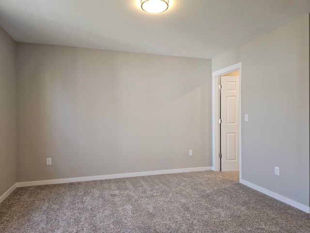 230 Gable Street, Waterloo, IA 50703