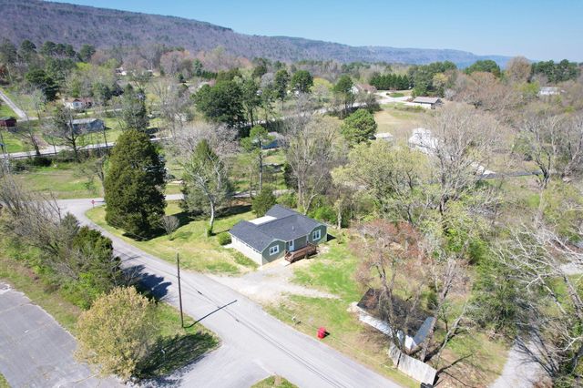 10940 Eustice Road, Soddy Daisy, TN 37379