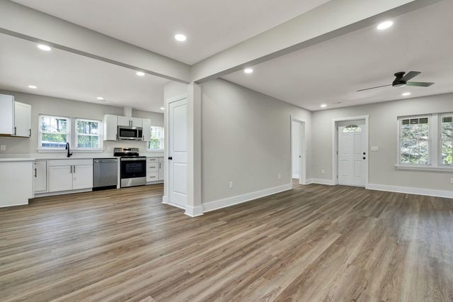 10940 Eustice Road, Soddy Daisy, TN 37379