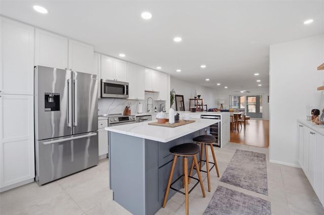 1600 1ST AVENUE W 102A, Bradenton, FL 34205