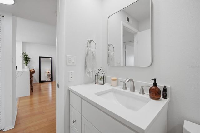 1600 1ST AVENUE W 102A, Bradenton, FL 34205