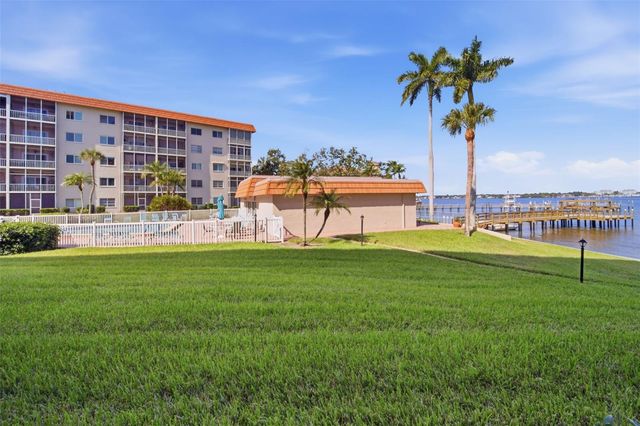 1600 1ST AVENUE W 102A, Bradenton, FL 34205