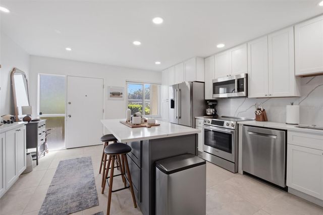 1600 1ST AVENUE W 102A, Bradenton, FL 34205