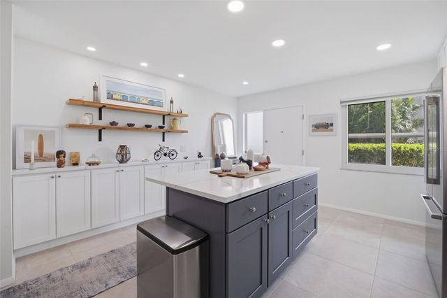 1600 1ST AVENUE W 102A, Bradenton, FL 34205