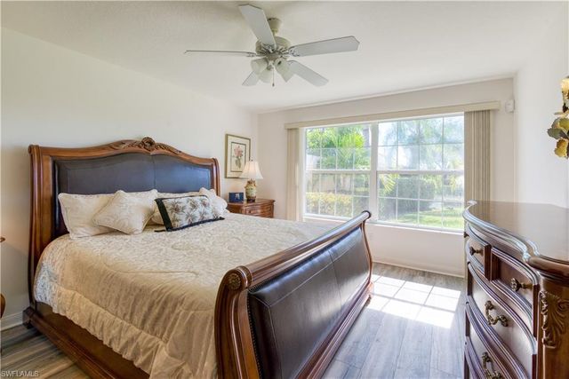 7390 Emilia LN, Naples, FL 34114