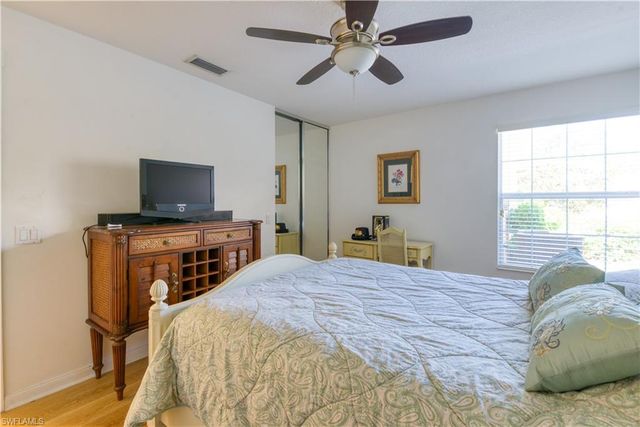 7390 Emilia LN, Naples, FL 34114