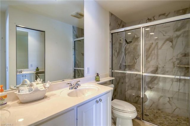 7390 Emilia LN, Naples, FL 34114