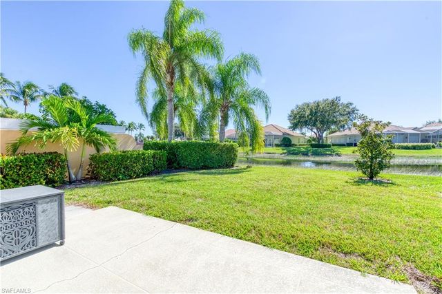 7390 Emilia LN, Naples, FL 34114