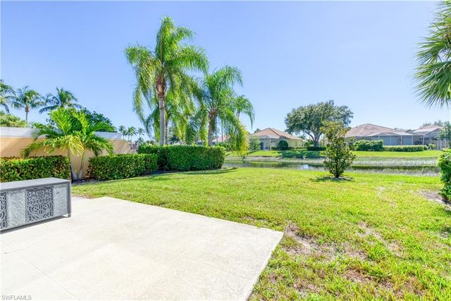 7390 Emilia LN, Naples, FL 34114