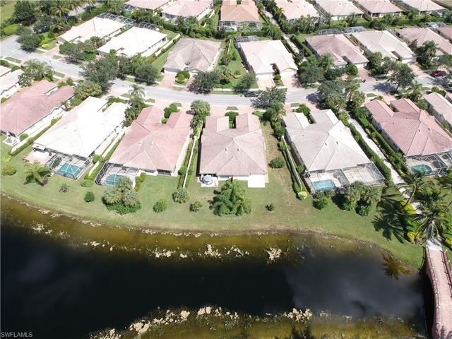 7390 Emilia LN, Naples, FL 34114