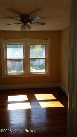 4625 Brewster Ave, Louisville, KY 40211