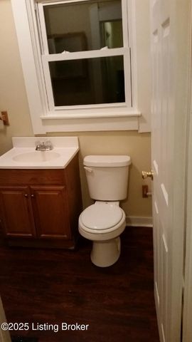 4625 Brewster Ave, Louisville, KY 40211