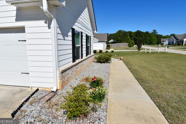 121 Meadowbrooke Drive, Milner, GA 30257
