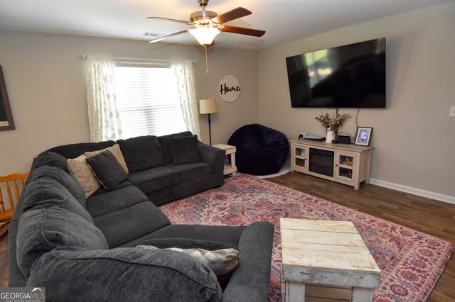 121 Meadowbrooke Drive, Milner, GA 30257