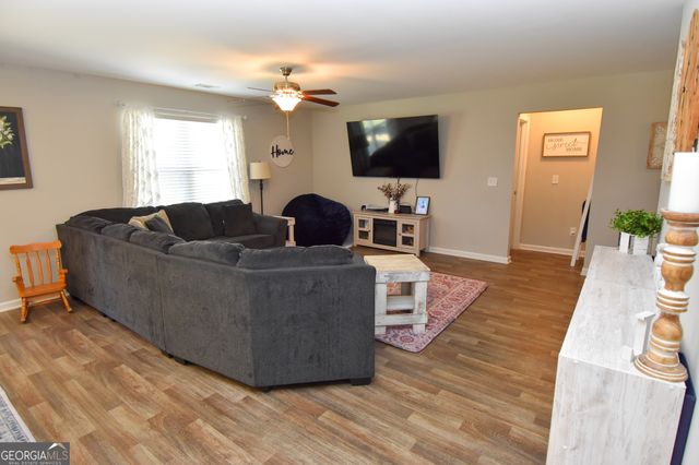 121 Meadowbrooke Drive, Milner, GA 30257