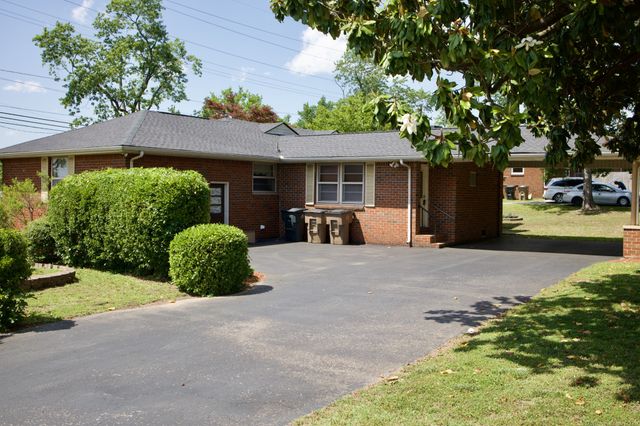 3157 McGavock Pike, Nashville, TN 37214