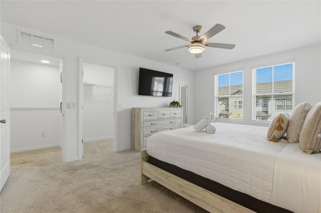 710 LONGBOAT DRIVE, Davenport, FL 33896