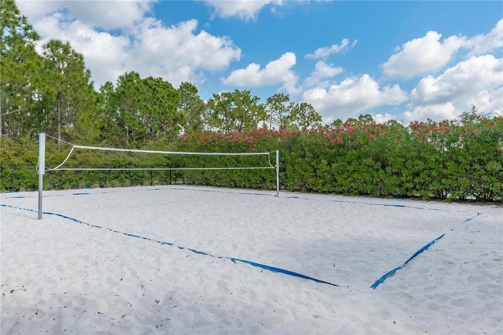 Image 41 of property listing at 710 LONGBOAT DRIVE, Davenport, FL 33896