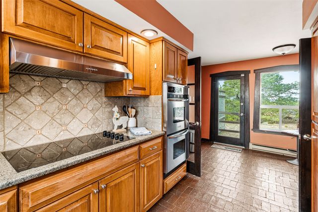 10 Camino Oriente, Santa Fe, NM 87508