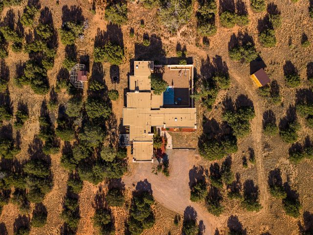10 Camino Oriente, Santa Fe, NM 87508