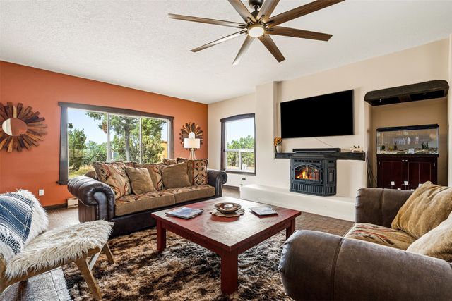 10 Camino Oriente, Santa Fe, NM 87508