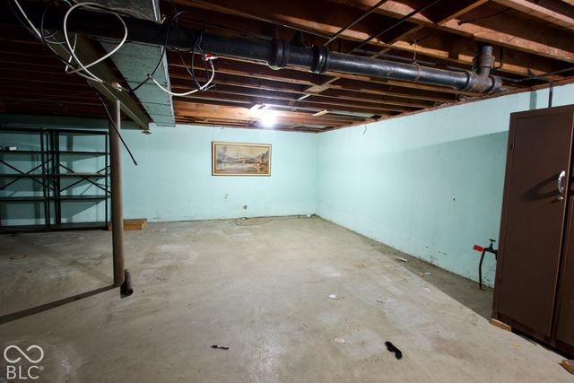5332 E 41st Street, Indianapolis, IN 46226