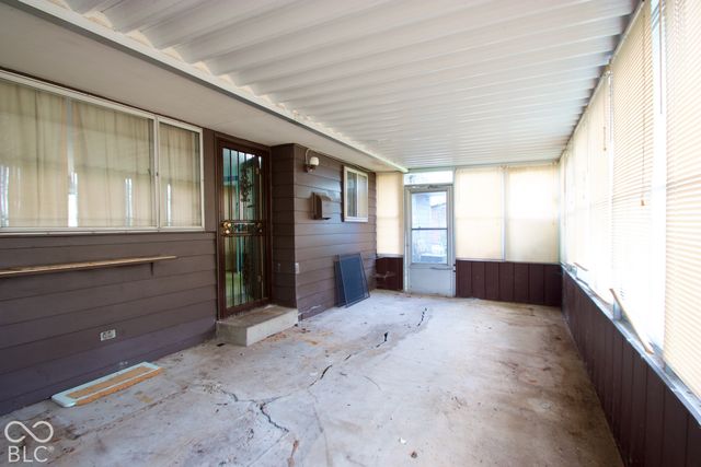 5332 E 41st Street, Indianapolis, IN 46226