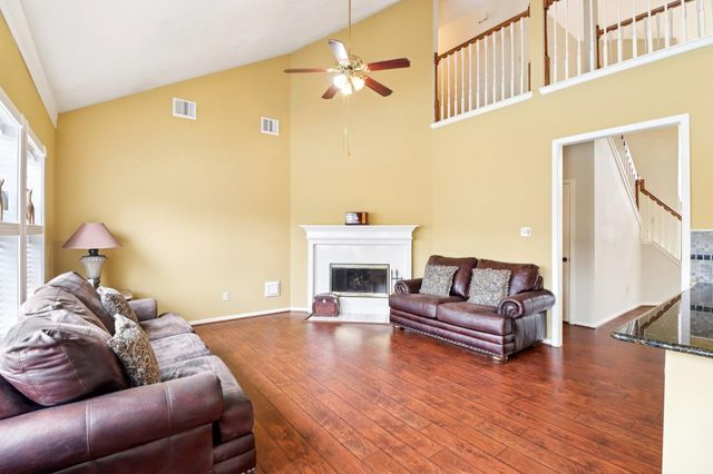 24 Dover Drive, Conroe, TX 77304