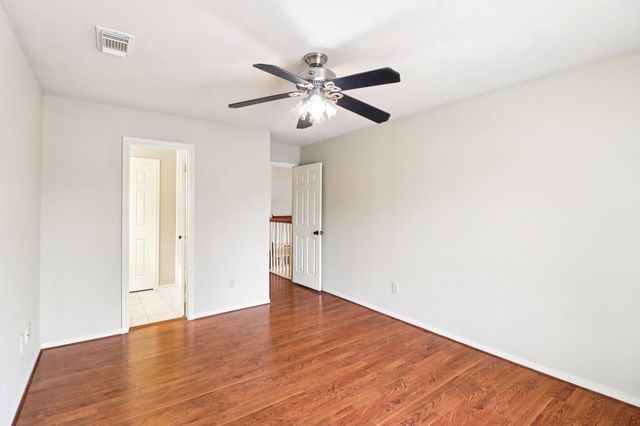 24 Dover Drive, Conroe, TX 77304