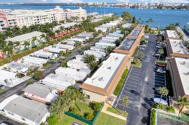 720 N Dixie Highway 603, Lantana, FL 33462