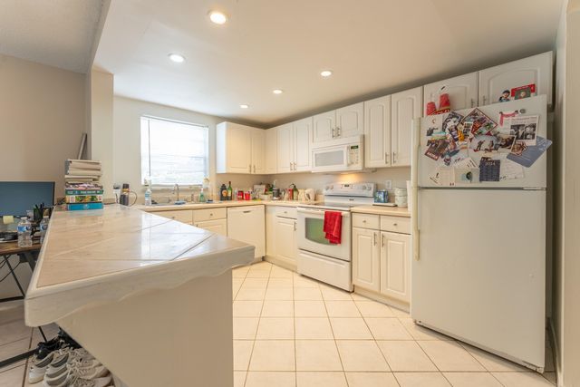 720 N Dixie Highway 603, Lantana, FL 33462