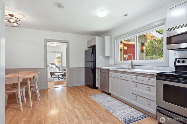 38564 SE River Street, Snoqualmie, WA 98065