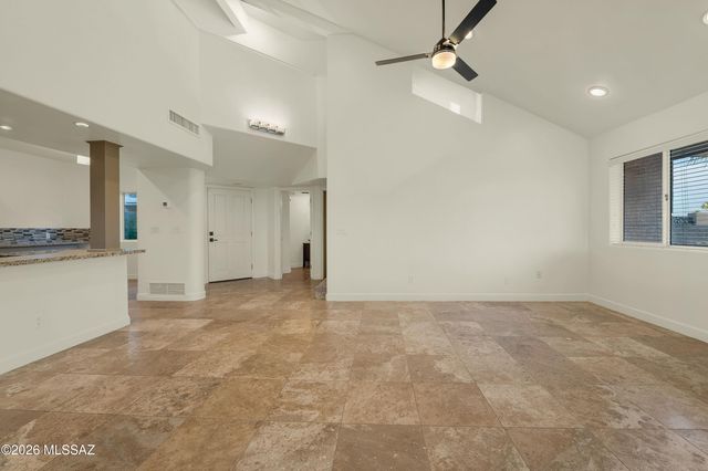 6543 N Turnberry Drive, Tucson, AZ 85718