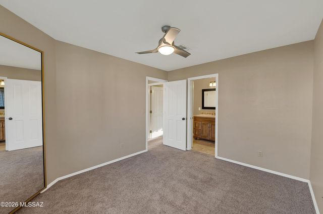 6543 N Turnberry Drive, Tucson, AZ 85718