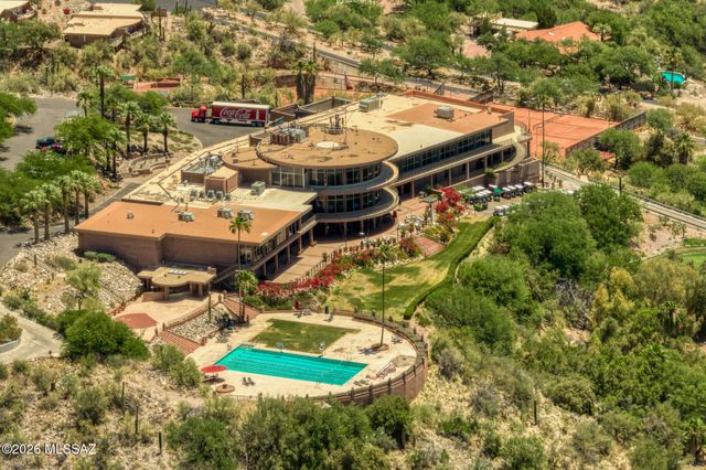 6543 N Turnberry Drive, Tucson, AZ 85718