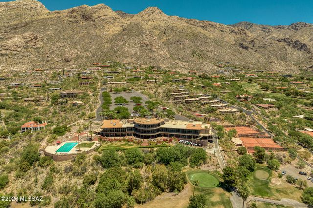 6543 N Turnberry Drive, Tucson, AZ 85718