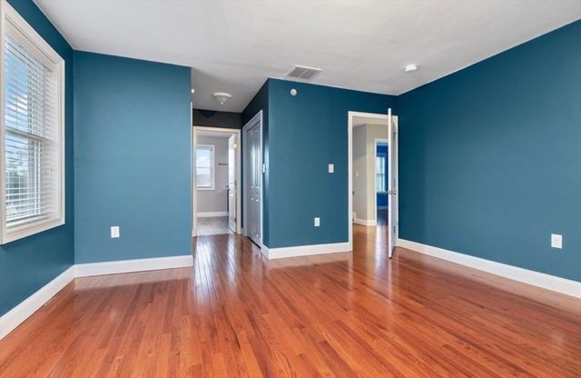 38 Webster Sr 2, Needham, MA 02494