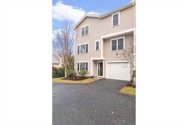 38 Webster Sr 2, Needham, MA 02494
