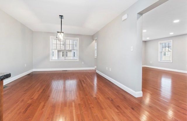 38 Webster Sr 2, Needham, MA 02494