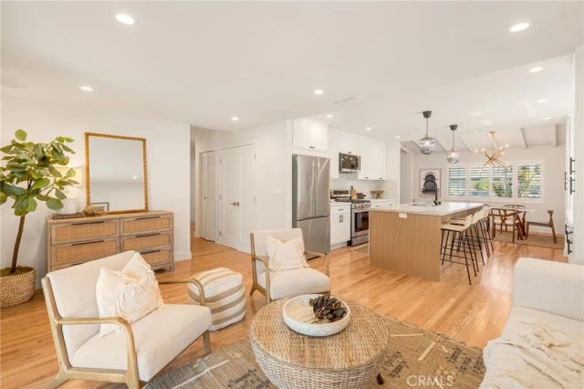 1331 N Evergreen Street, Burbank, CA 91505