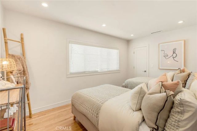 1331 N Evergreen Street, Burbank, CA 91505