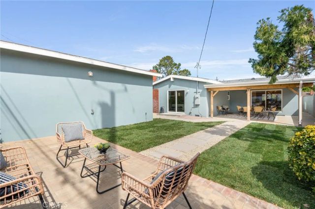 1331 N Evergreen Street, Burbank, CA 91505