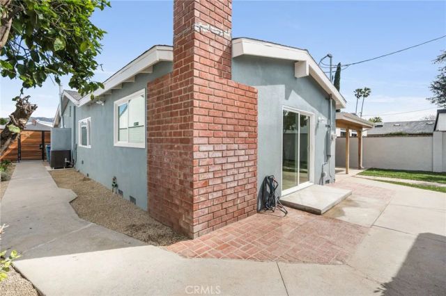 1331 N Evergreen Street, Burbank, CA 91505