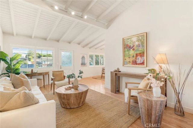 1331 N Evergreen Street, Burbank, CA 91505